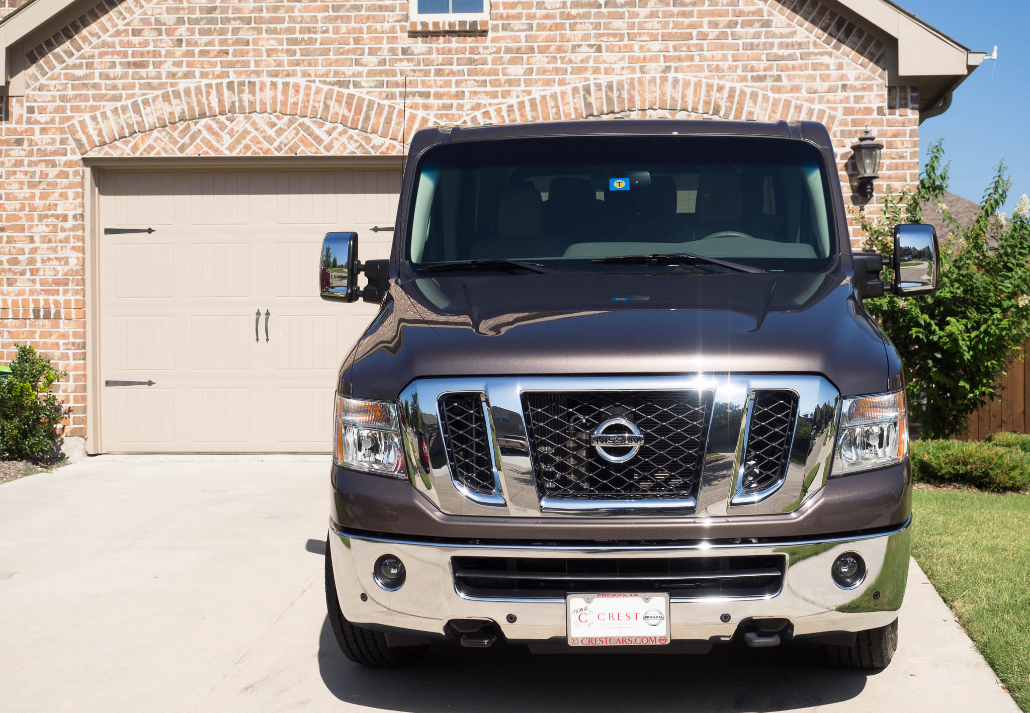 Nissan NV3500 HD – the real life Canyonero
